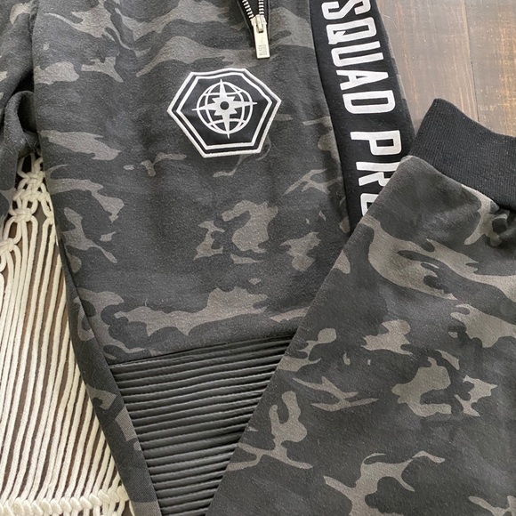 black squad cargo pants